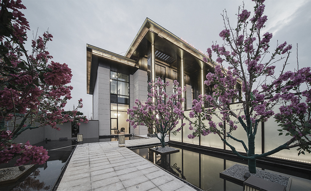 錦藝譽(yù)峯售樓處